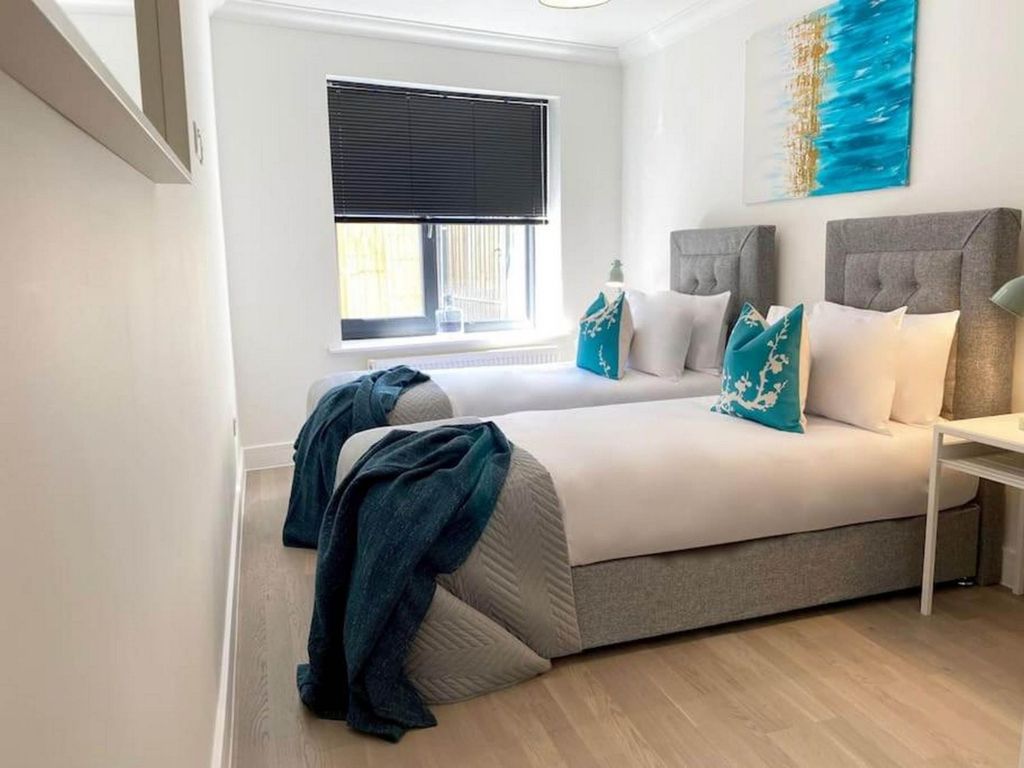 Additional image 19 of 2 bed flat to rentVictoria Street, Rochester ME1