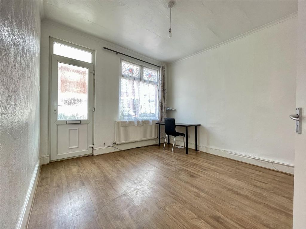 Property photo 2 of 10 Img_4217.Jpeg