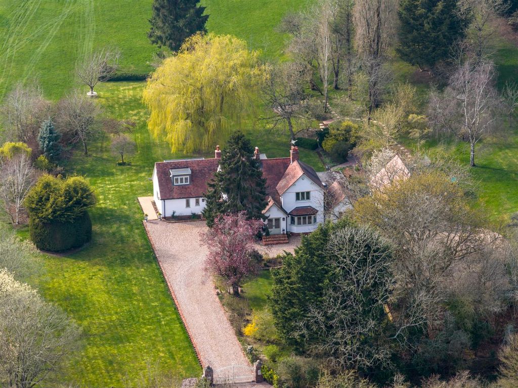 Property photo 3 of 83 Exterior And Gardens