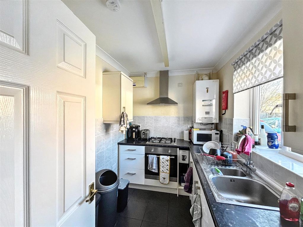 Property photo 2 of 11 Img_0248.Jpg