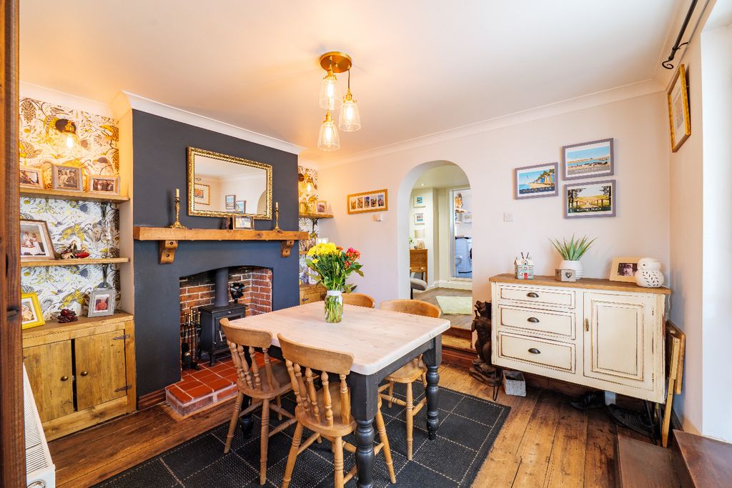 Property photo 3 of 22 4822346
