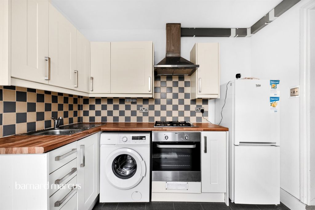 Property photo 3 of 20