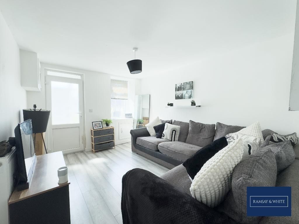 Property photo 3 of 14 Photo 3