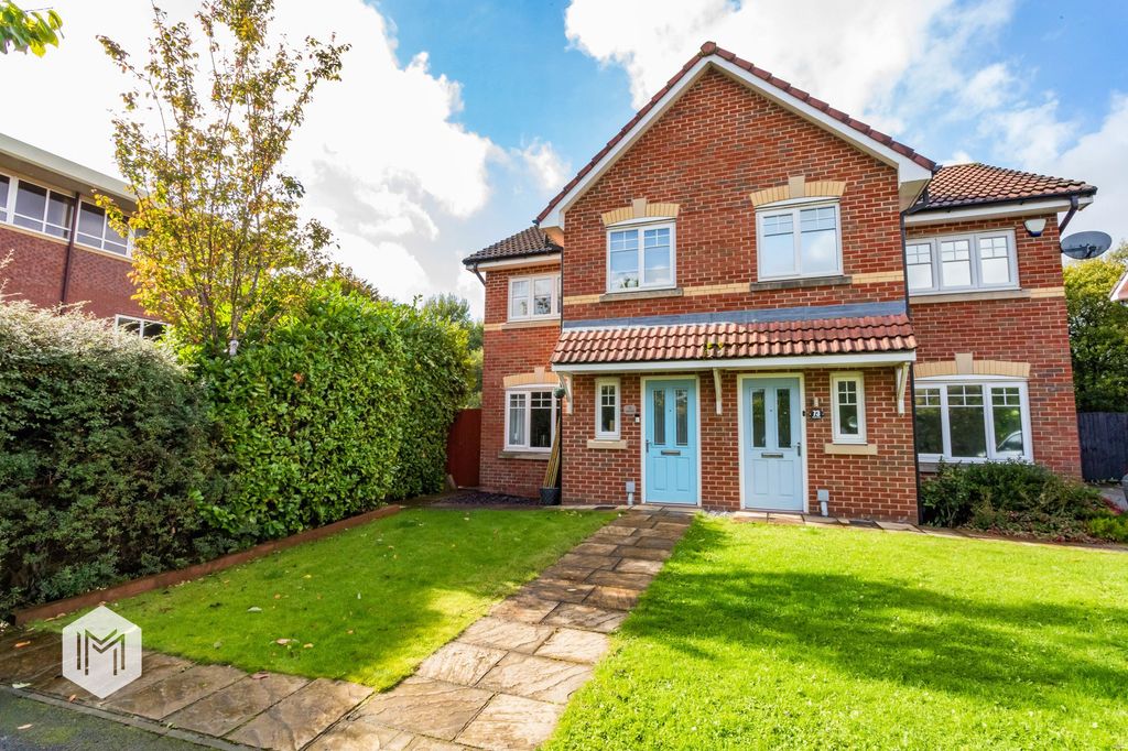 Property photo 1 of 18