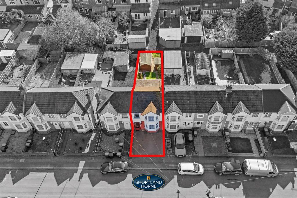 Property photo 2 of 18 20 Joan Ward Street (12 Of 20).Jpg