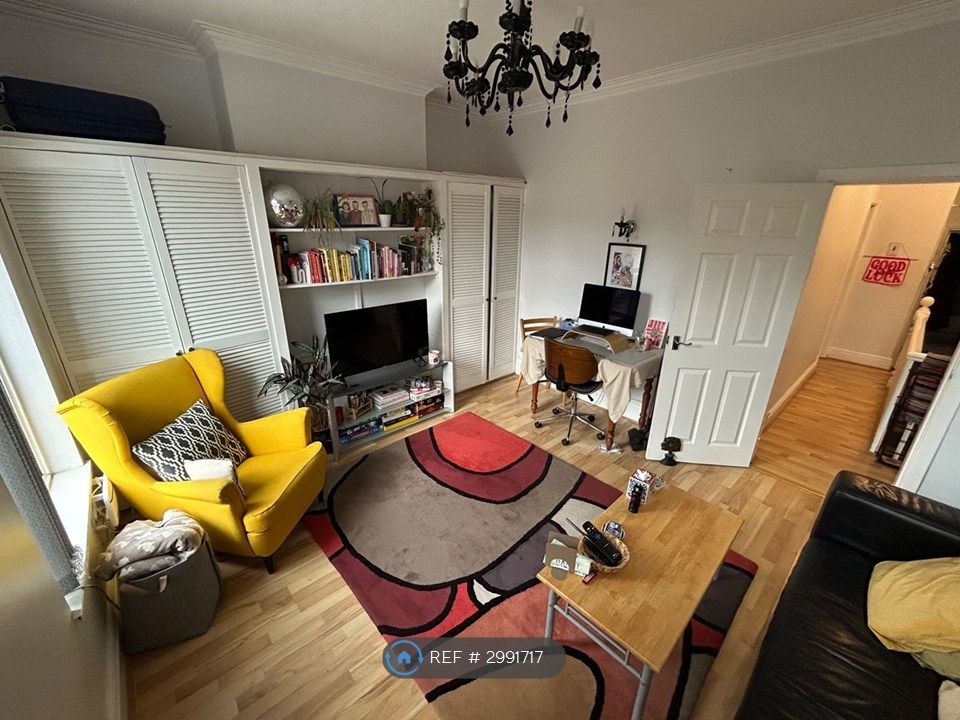 Property photo 3 of 9