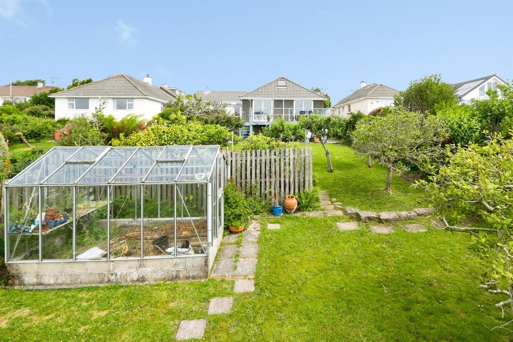 Property photo 1 of 20 Pbox-Img.Jpg