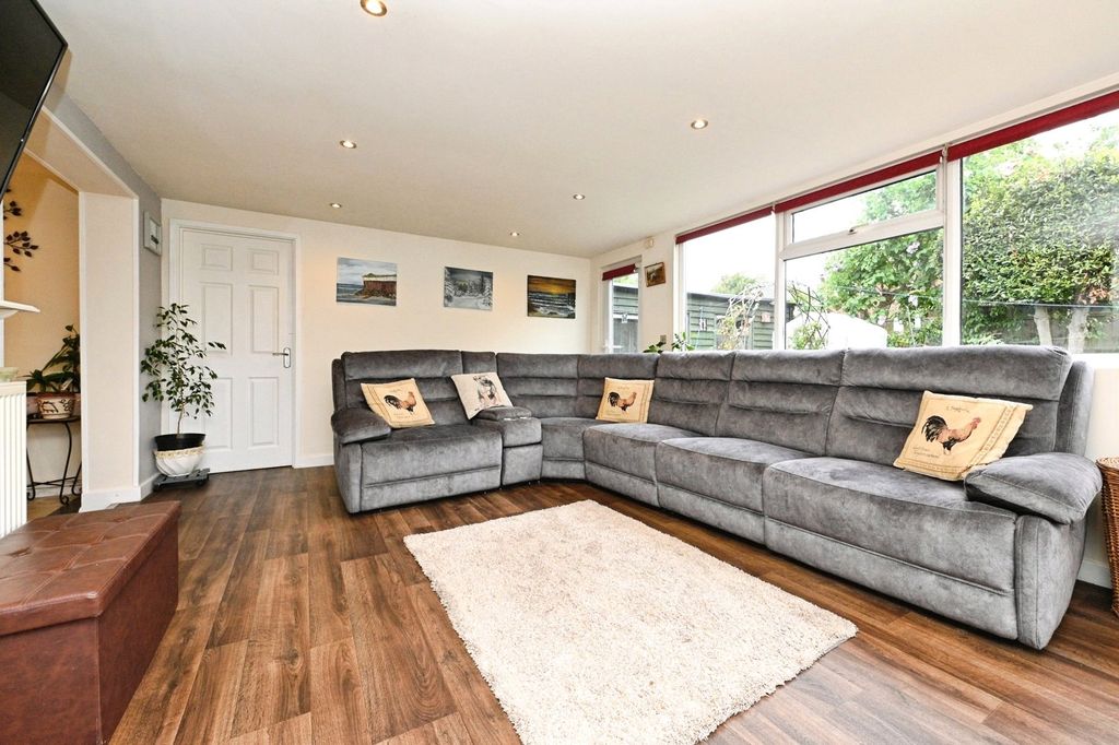 Property photo 2 of 22 Photo