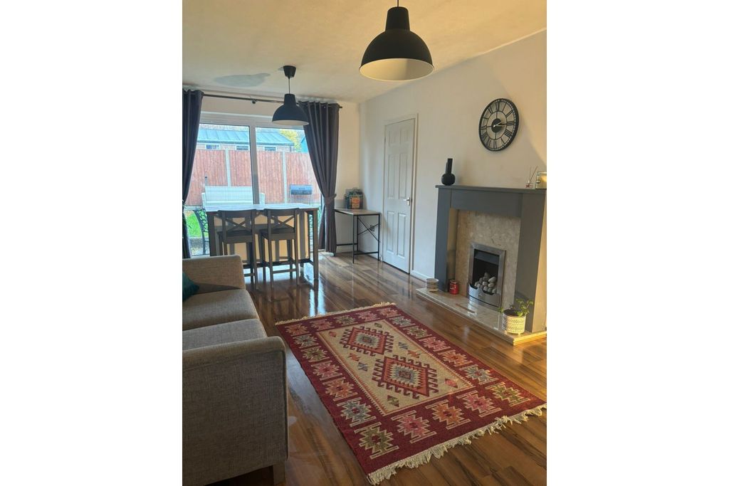 Property photo 2 of 16