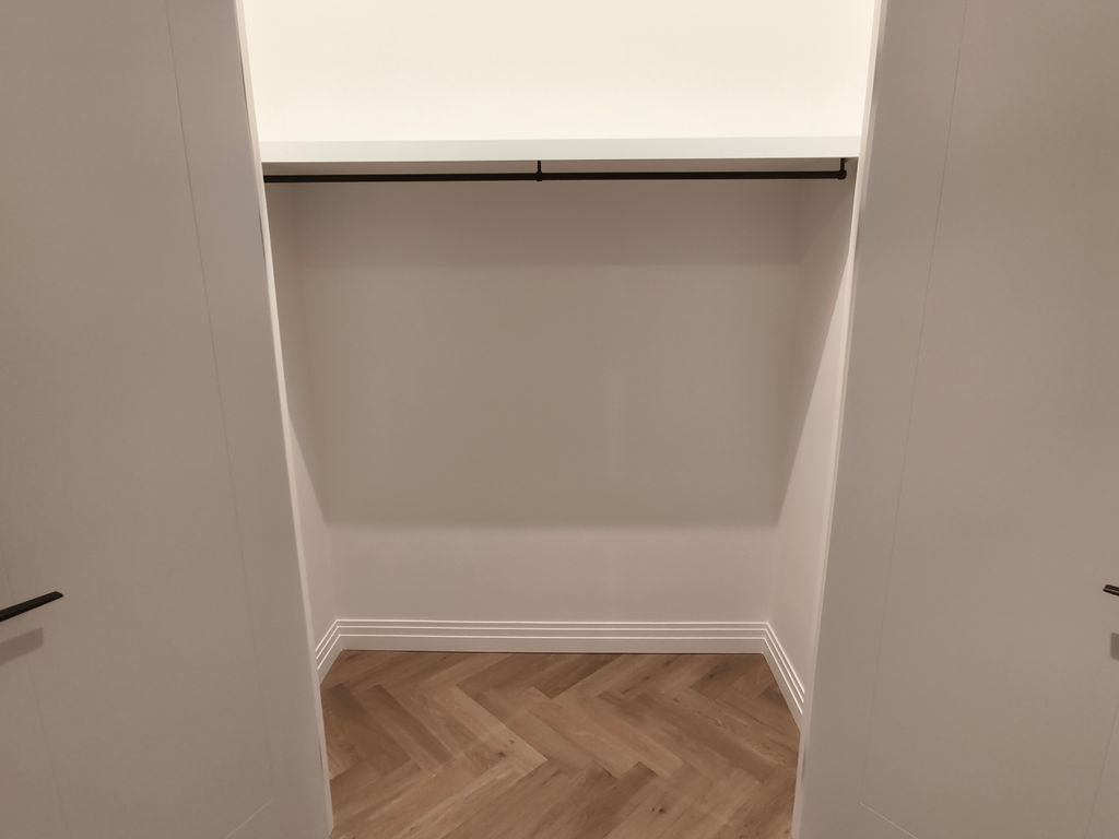 Property photo 1 of 50