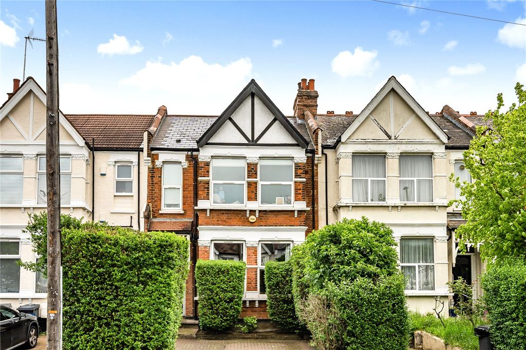 Property photo 2 of 14 Picture No. 21