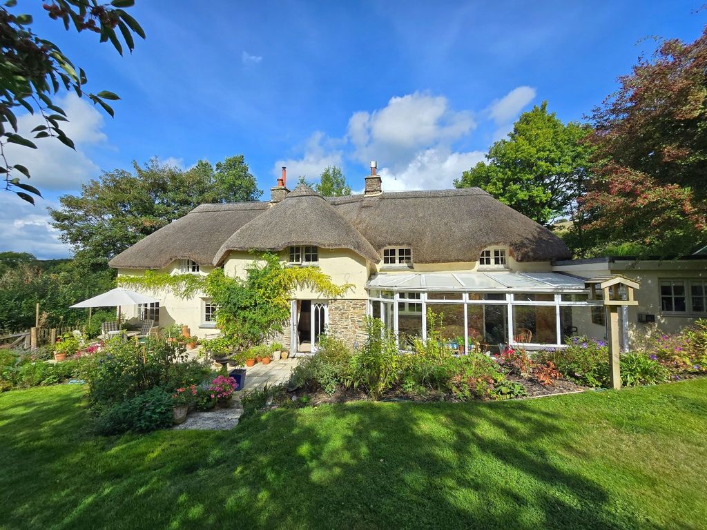 Property photo 1 of 39 4981241