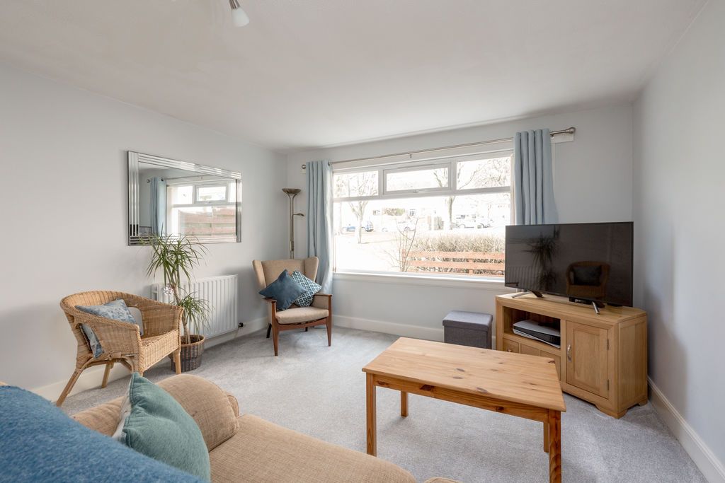 Property photo 3 of 19 Photo 5