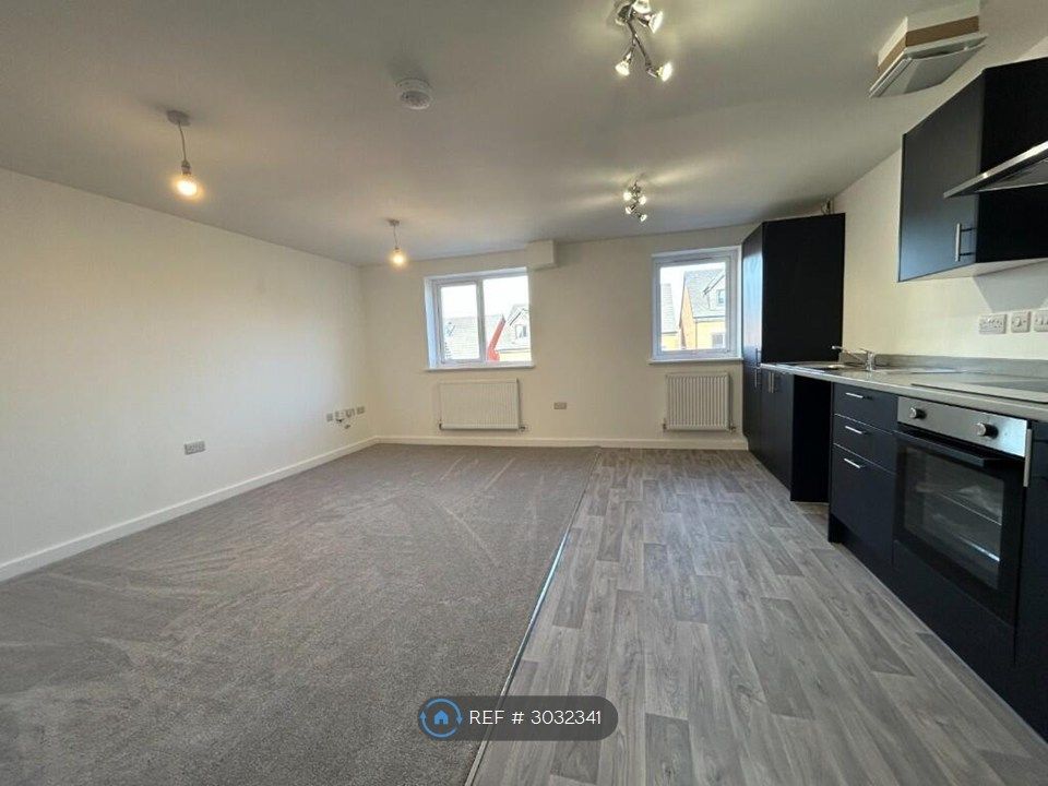 Property photo 3 of 6