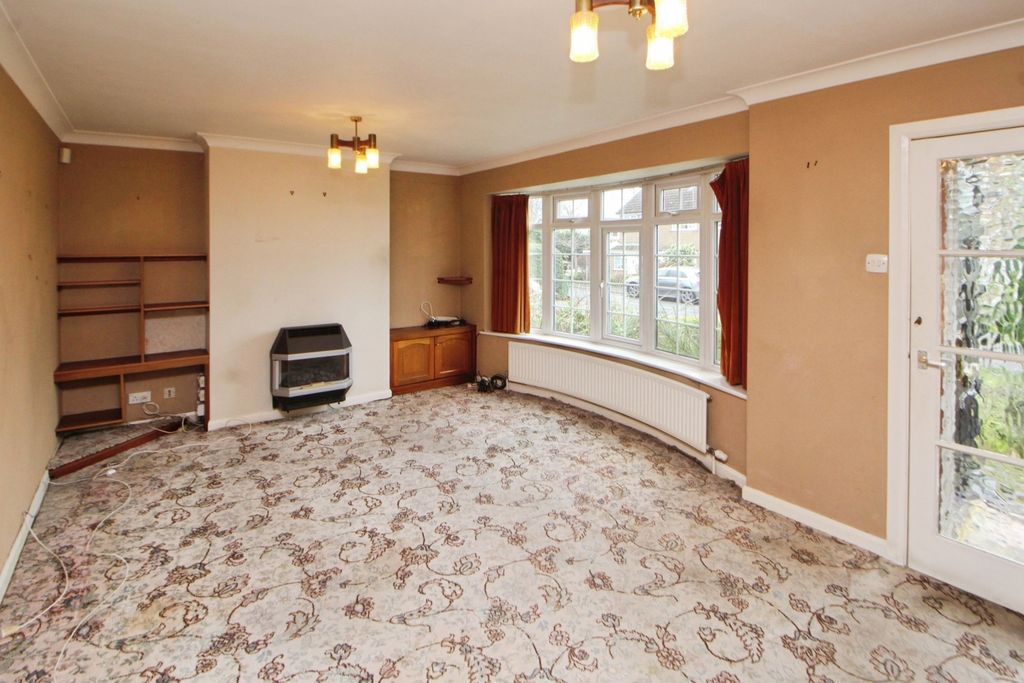 Property photo 2 of 11 Pbox-Img.Jpg