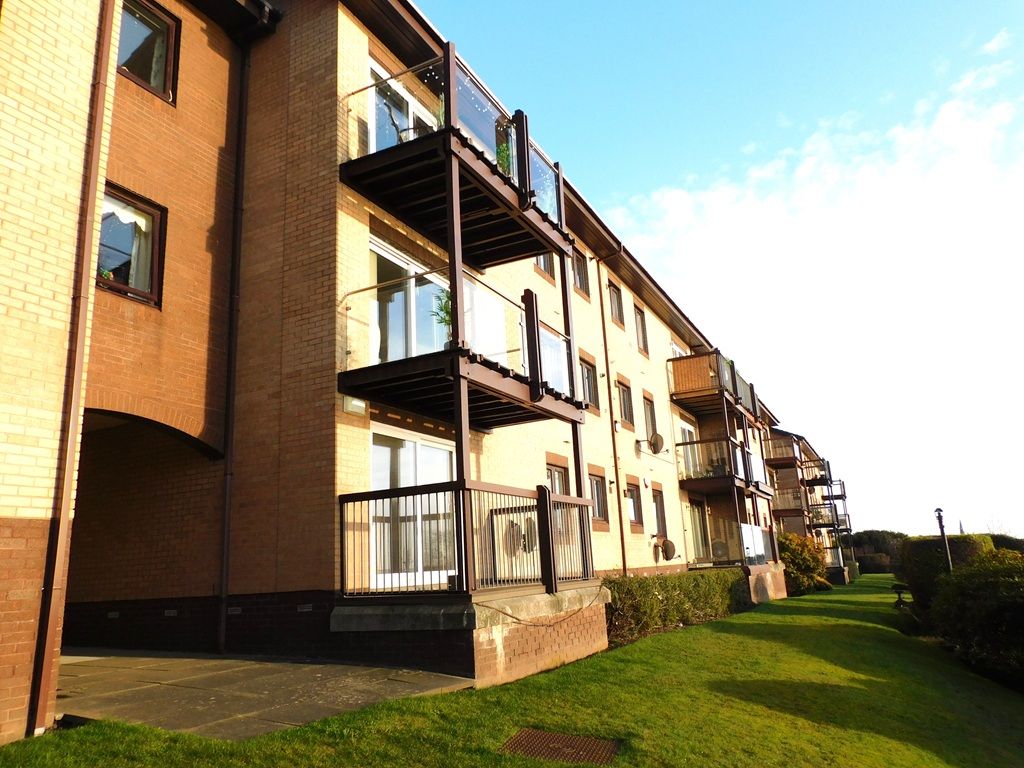 Property photo 2 of 14