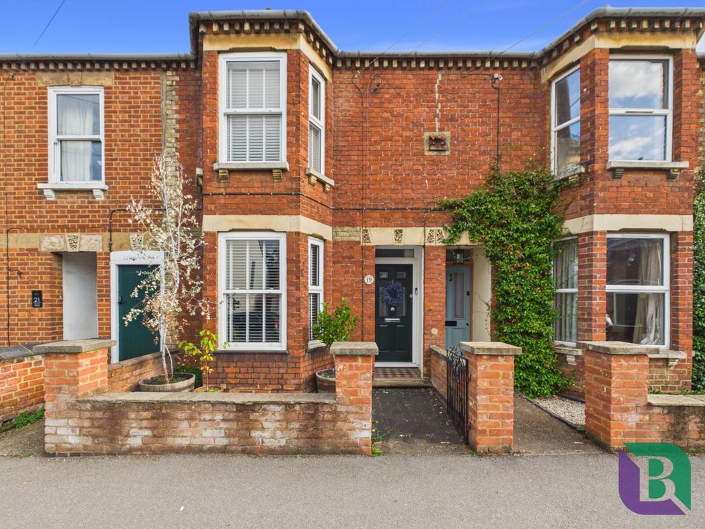 Property photo 1 of 21