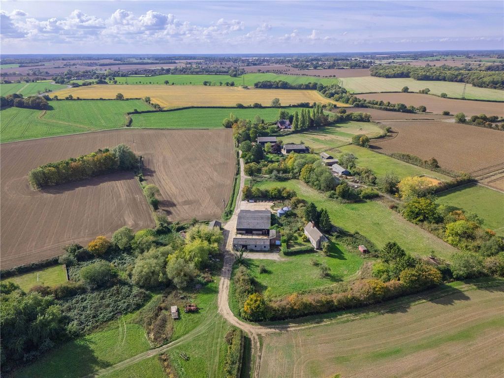 Property photo 2 of 7 Picture No. 01