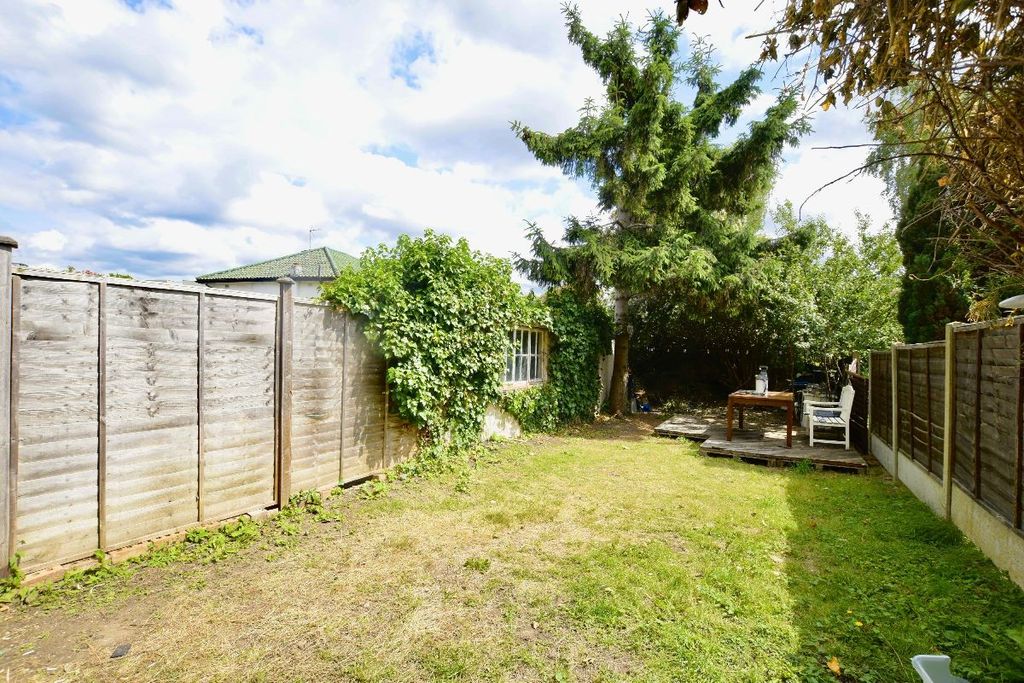 Property photo 2 of 15