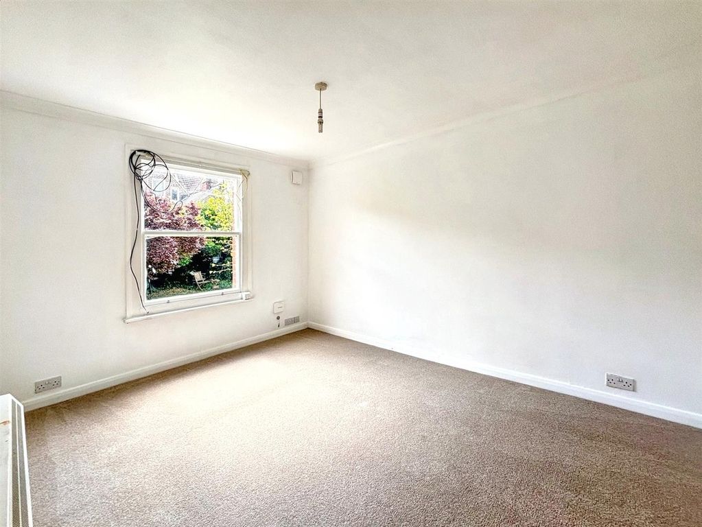 Property photo 2 of 5 2.Jpg