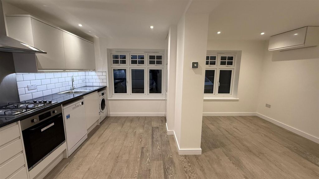 Property photo 1 of 7 Whatsapp Image 2024-12-23 At 19.51.20_6Ca0E302.Jpg