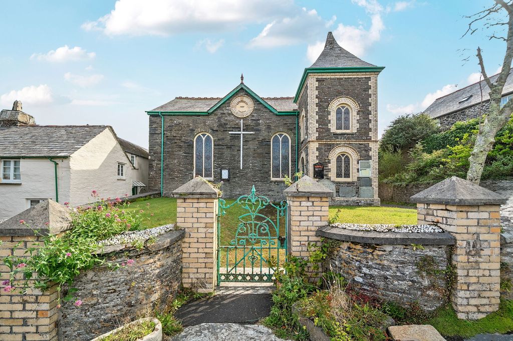 Property photo 1 of 19
