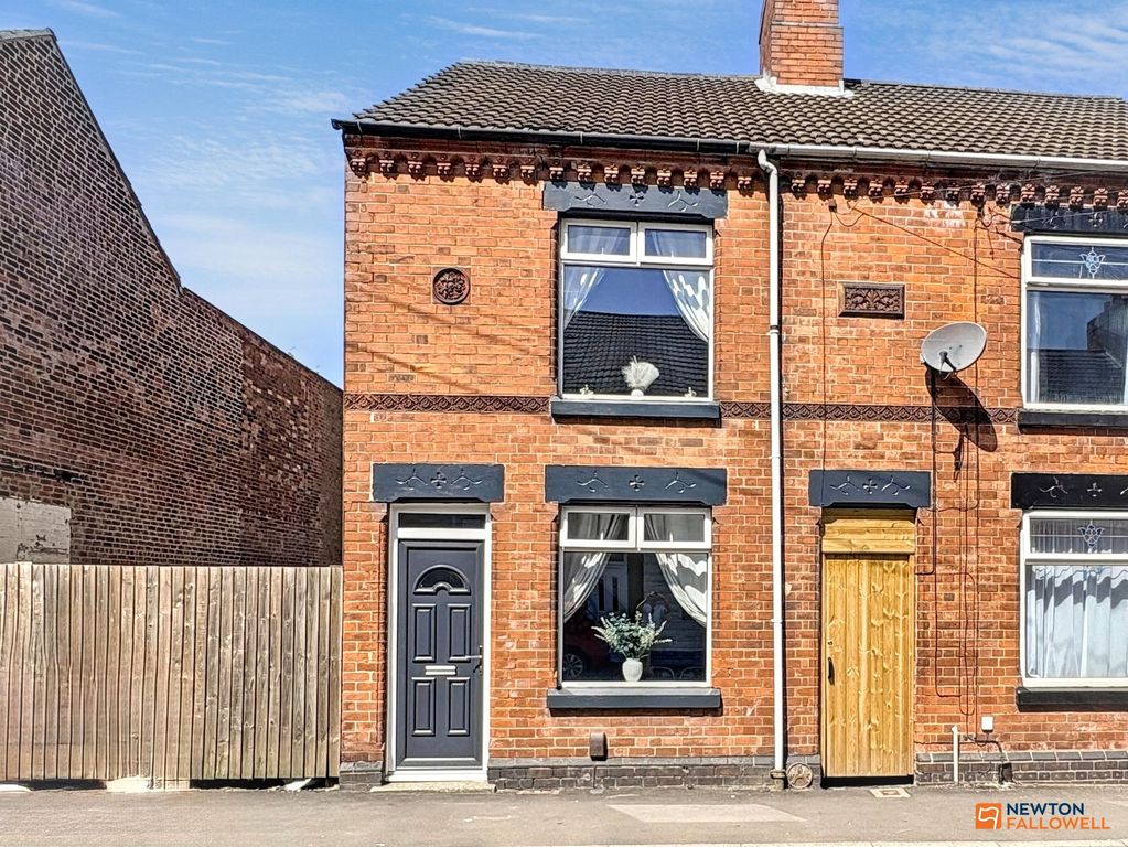 Property photo 1 of 17