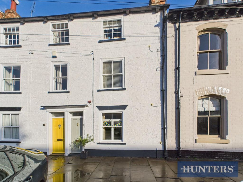 Property photo 1 of 28 Cam01450G0-Pr0275-Still040.Jpg