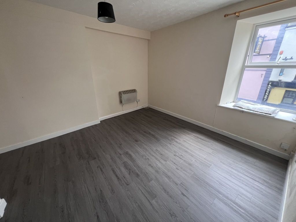 Property photo 3 of 6 Img_1387