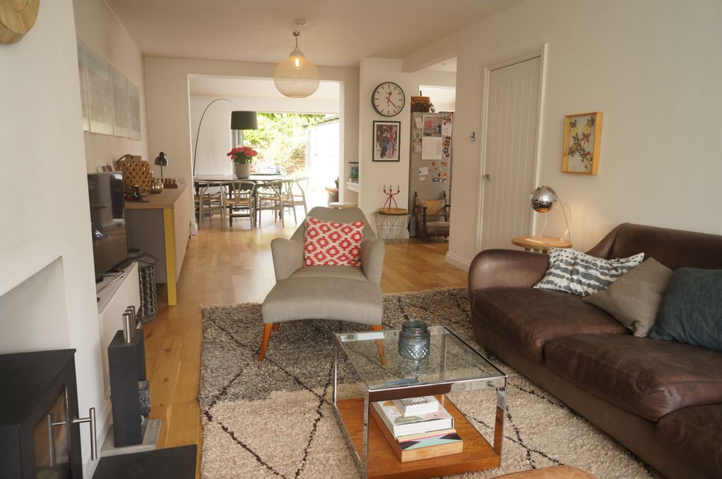 Property photo 3 of 14