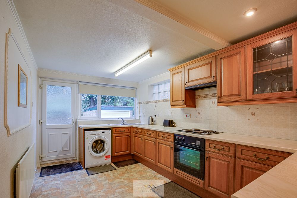 Property photo 3 of 24