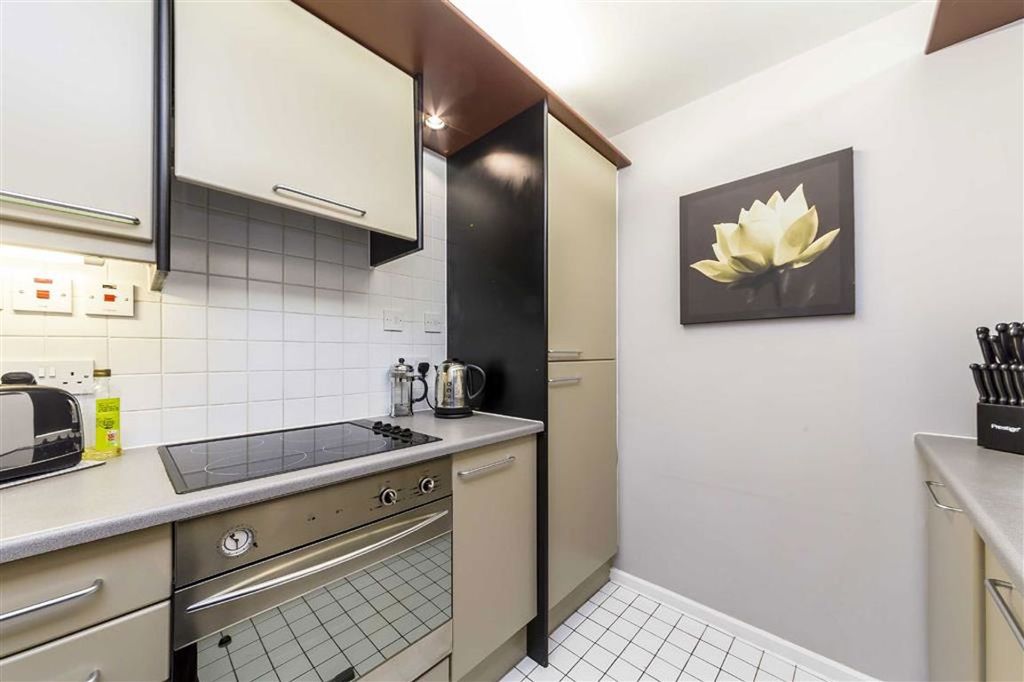 Property photo 3 of 5