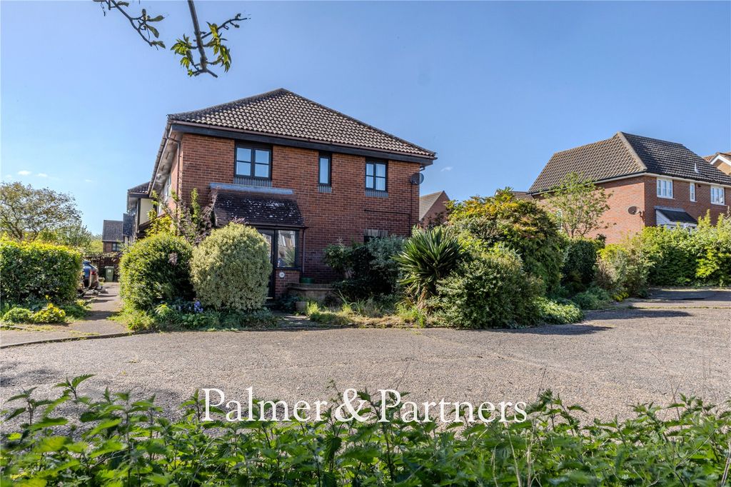 Property photo 1 of 21 Picture No. 05