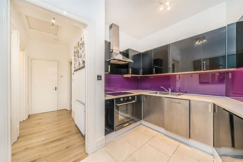 Property photo 3 of 6