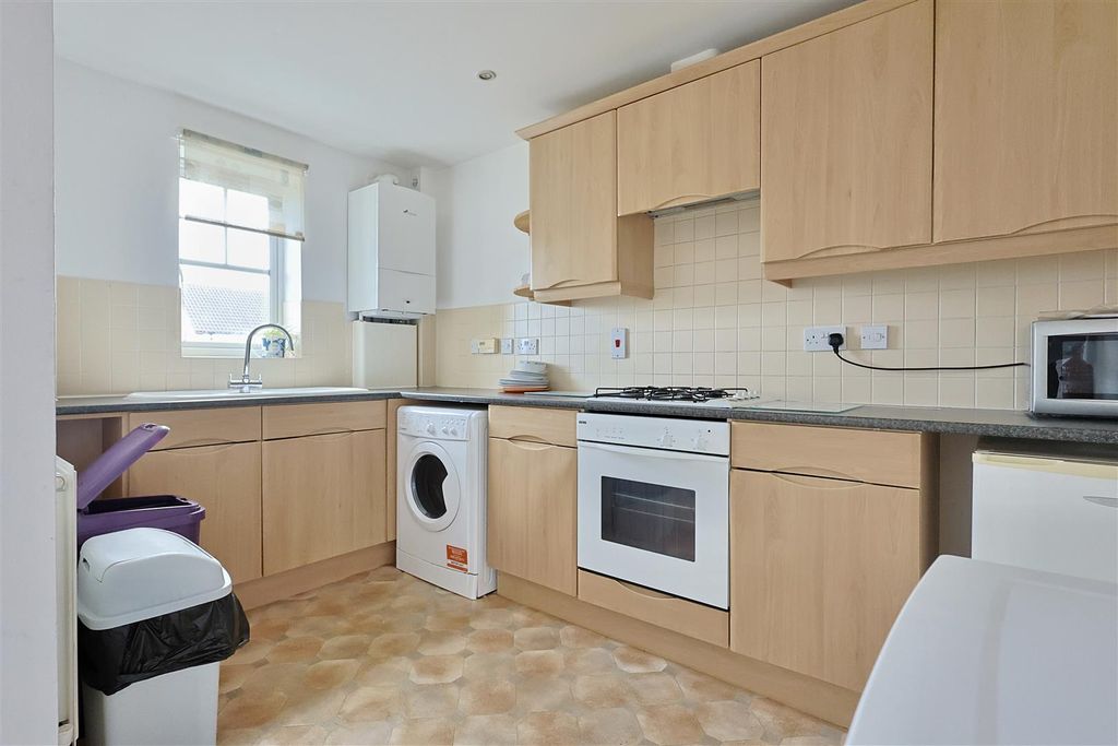 Property photo 3 of 10 9Fef48Be-D63C-4D3F-A64A-B6E4B72Fcab0_1_201_A.Jpeg