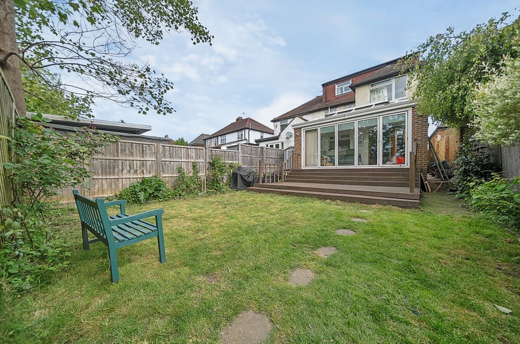 Property photo 1 of 16 6-681c7c2091562-1...