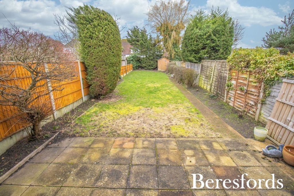 Property photo 2 of 33 Picture No. 05