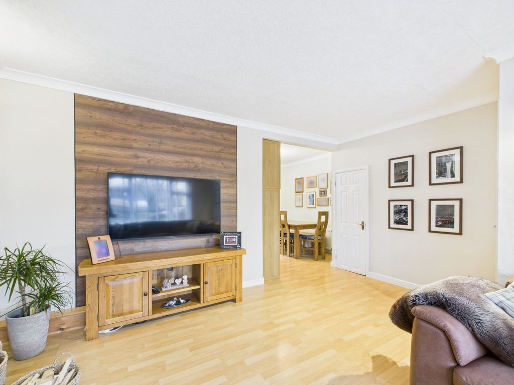 Property photo 3 of 24 4644167