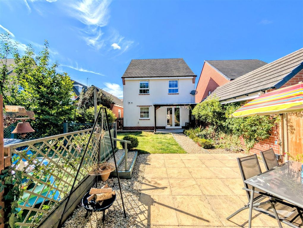 Property photo 1 of 20