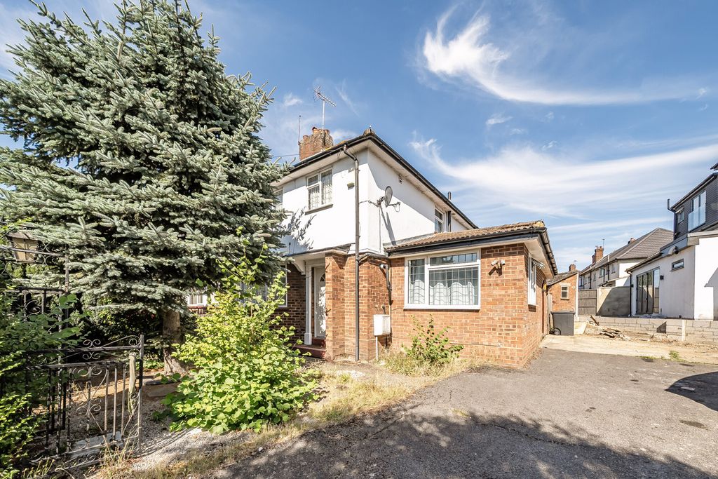 Property photo 1 of 21 1318758-2-6865560...