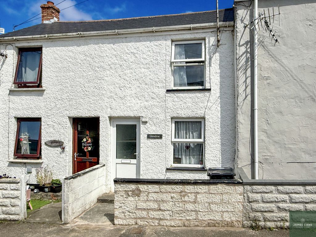 Property photo 1 of 13
