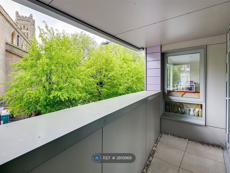 Property photo 2 of 7