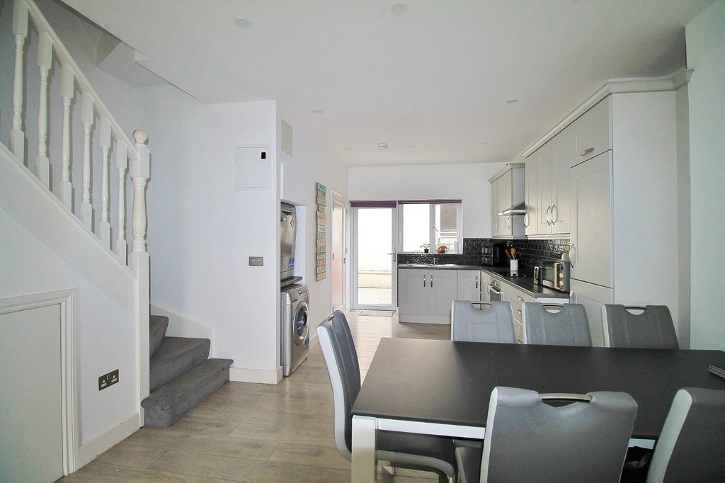 Property photo 3 of 17 Picture No. 03