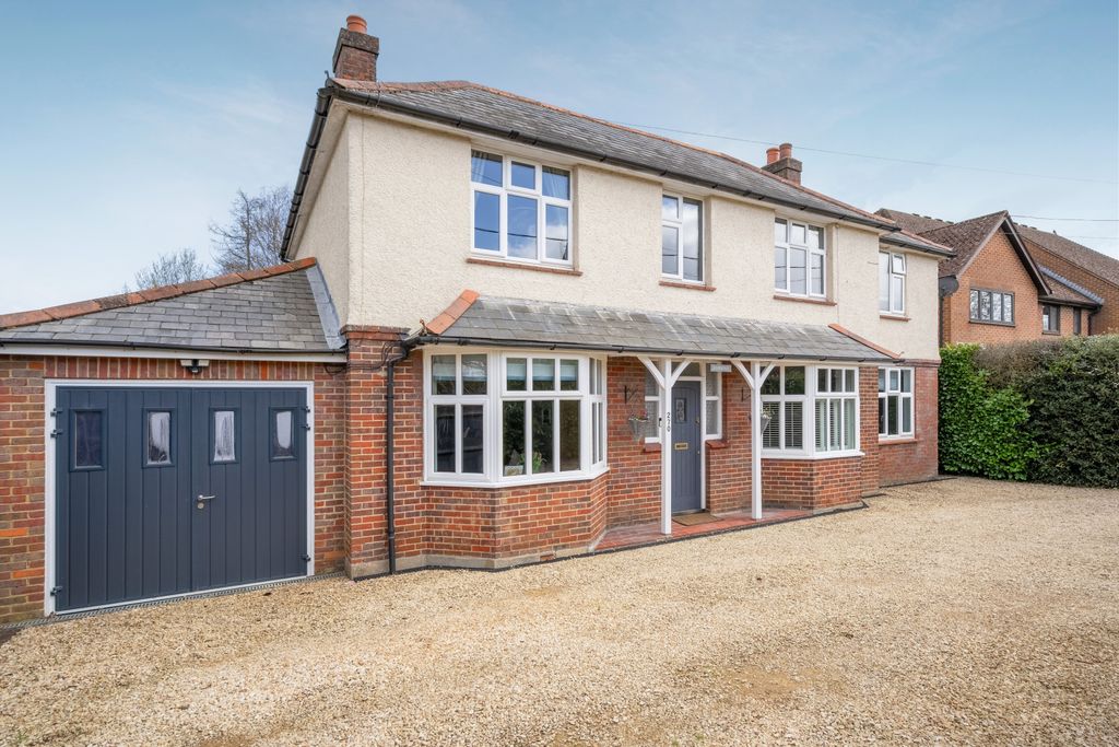 Property photo 1 of 28 Picture No. 06