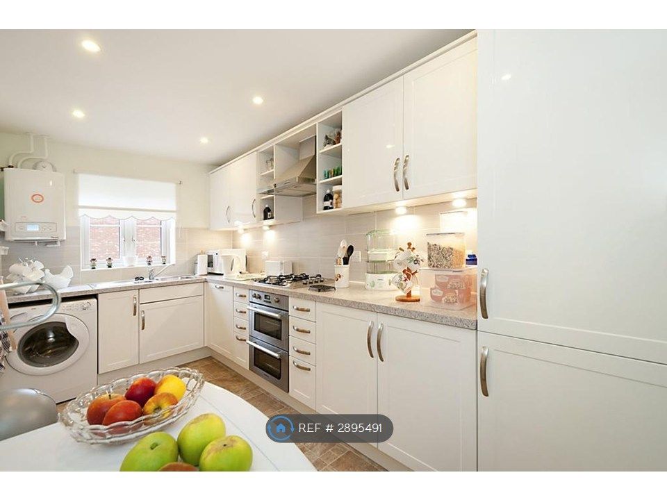 Property photo 2 of 12 Kitchen/Diner