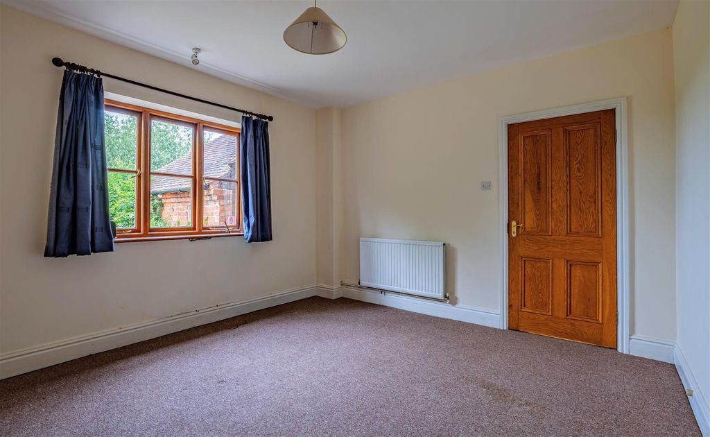 Additional image 13 of 6 bed farmhouse for saleLot 1 - Hill Court Farm, Pershore, Worcestershire WR10