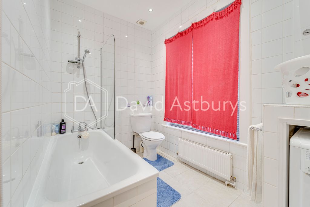 Property photo 3 of 9 Ndb05923_Enfused