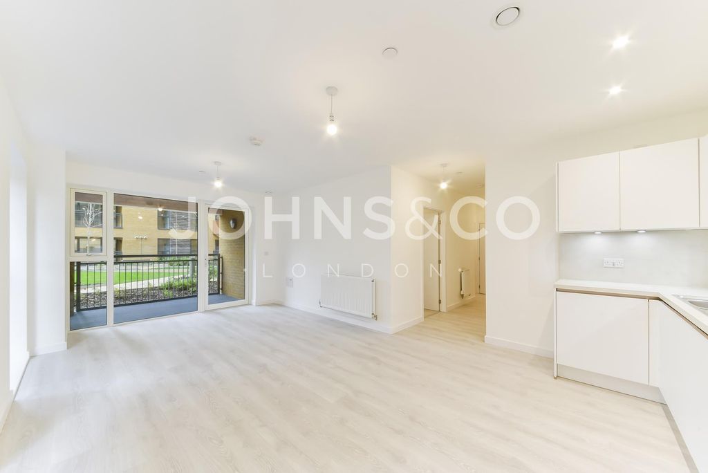 Property photo 2 of 7