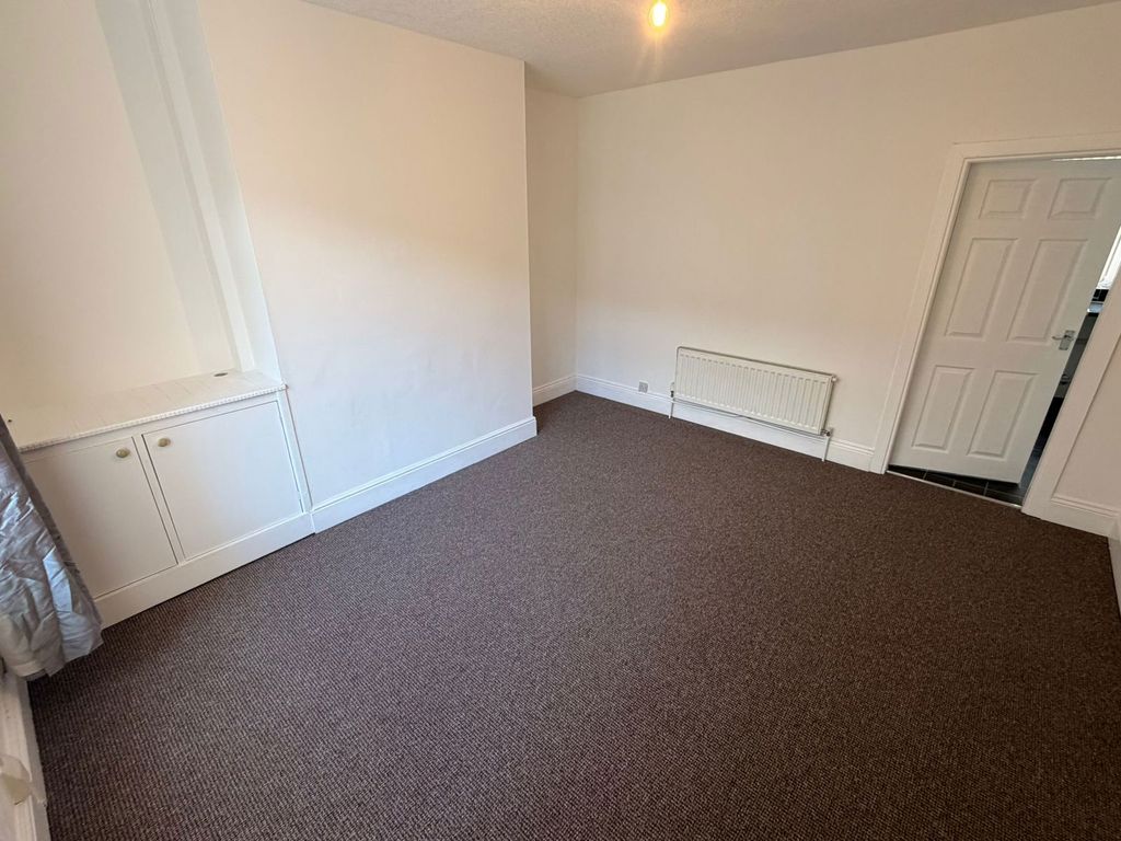 Property photo 3 of 12 Photograph