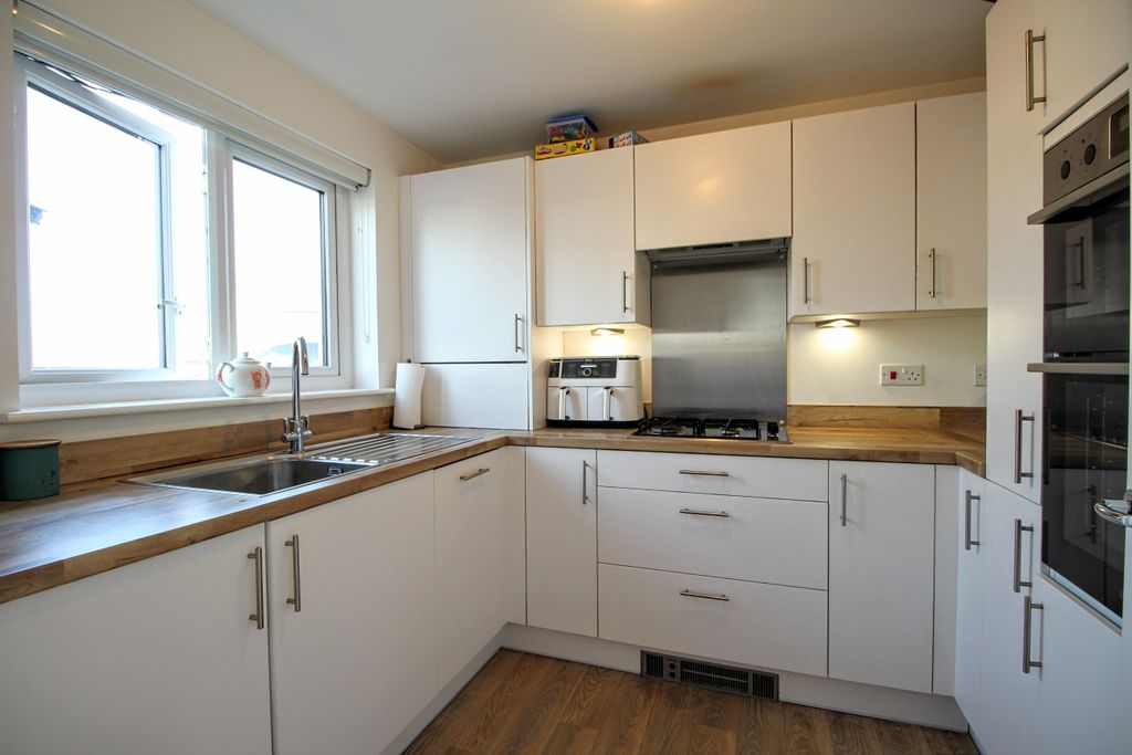 Additional image 6 of 3 bed semi-detached house for saleBessie Graham Court, Kilwinning KA13